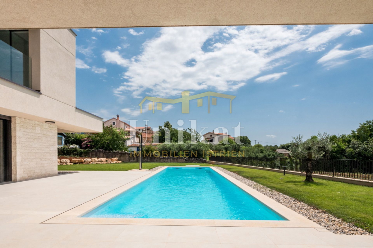 Čudovita nova vila z bazenom in savno, 303 m2 - ključ v roke